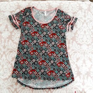 Lularoe sz is soft knit blouse top NWT!